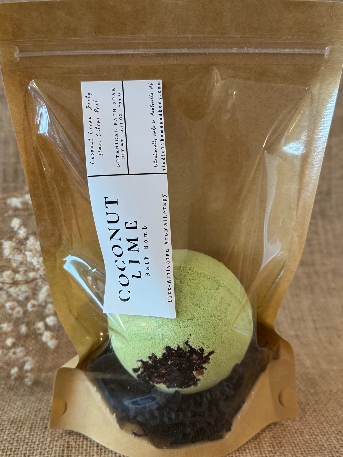 Coconut Lime bath Bomb XL