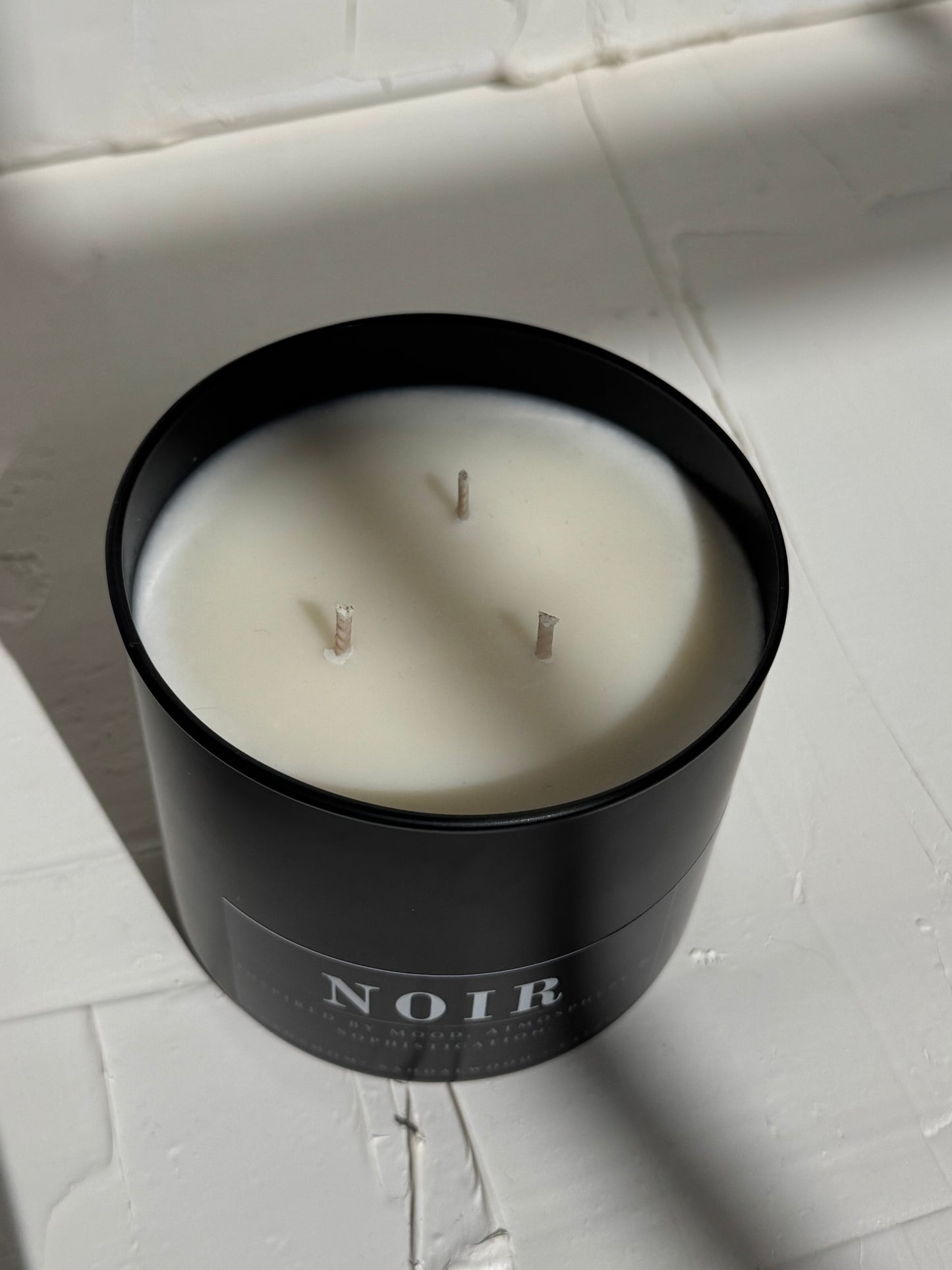 NOIR | oversized candle
