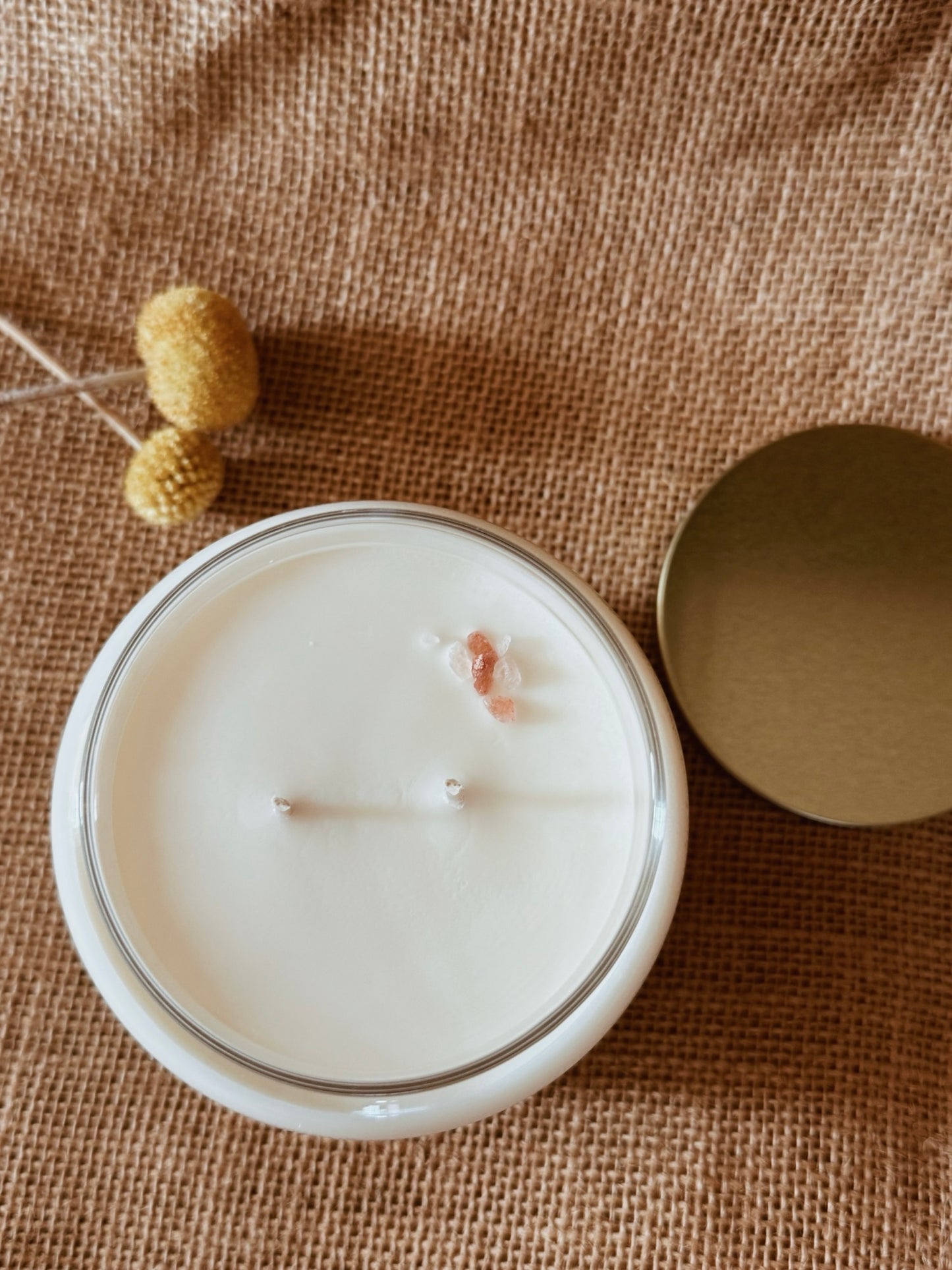 Seasalt & Coconut | 18 oz soy candle
