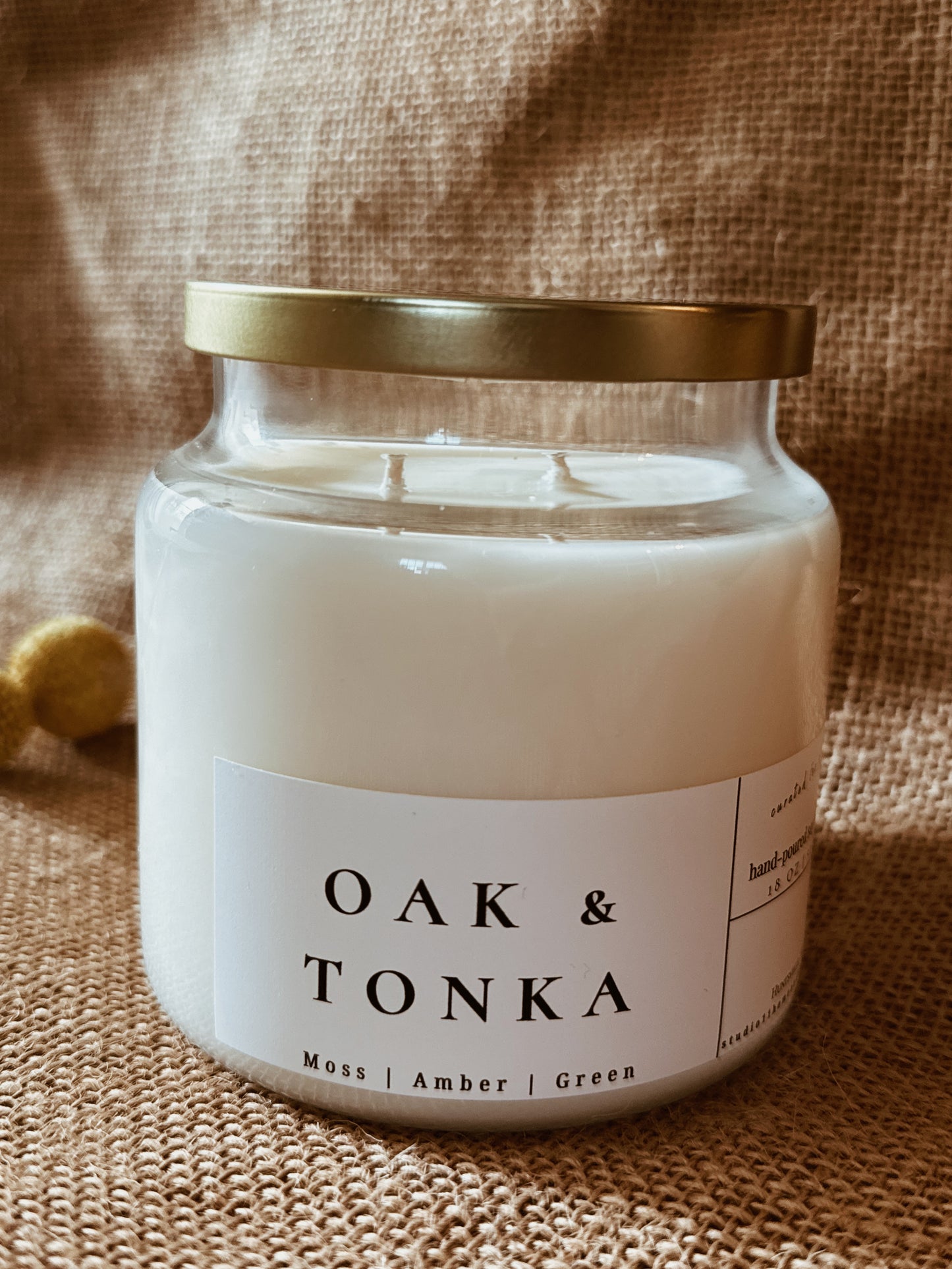 Oak & Tonka Soy Candle