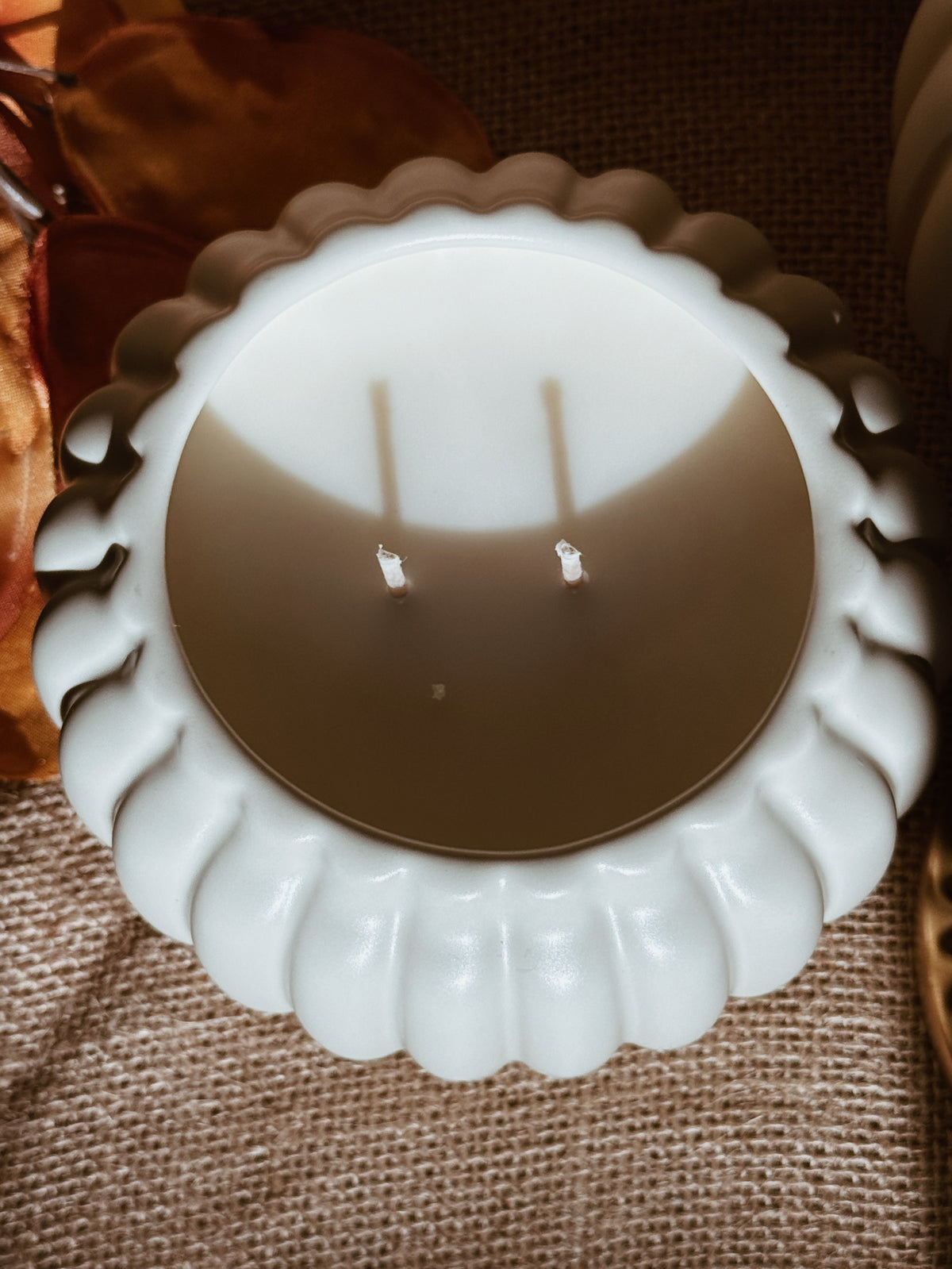 Ceramic Decorative Pumpkin soy candle | Cream | Maple & Musk fragrance
